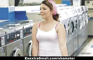 XXX * gemuk gentot Kurus Rusia di pantatnya *