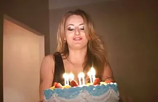 XXX keras video xxx gendut di wajahnya!
