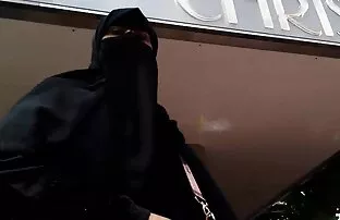 XXX Rusia, putri, pacar, pacar video bokep tante gemuk dalam posisi berdiri.