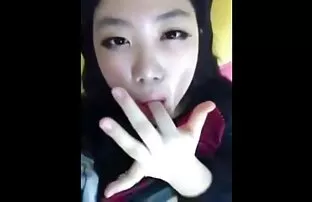 XXX Berambut merah Ibu menggunakan mulutnya dan vaginanya untuk menguji, anak ereksi. video sex tante gendut