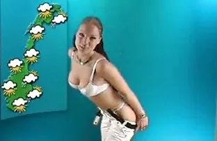 XXX Remaja Rusia bokep tante gendut cantik dipaksa untuk mengambil ekornya