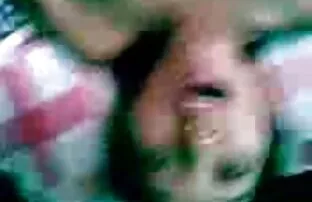 XXX wanita bokep melayu gendut hamil membunuh bayi.