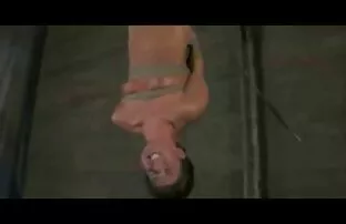 XXX Gaun xxx arab gemuk merah seksi mengisap ayam guru.
