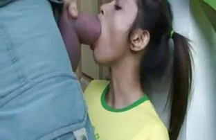 XXX Gadis hitam naik video bokep wanita gemuk ayam