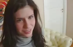 XXX Rambut ekstensi Rusia keriting kambing merah ibu gendut bokep keriting dari anal.